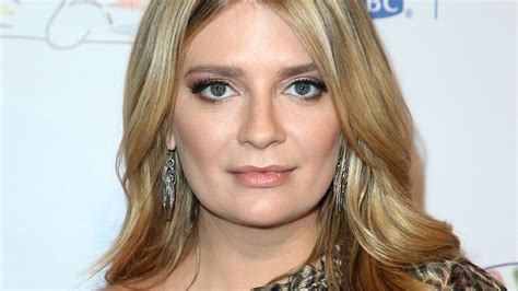 mischa barton facts.